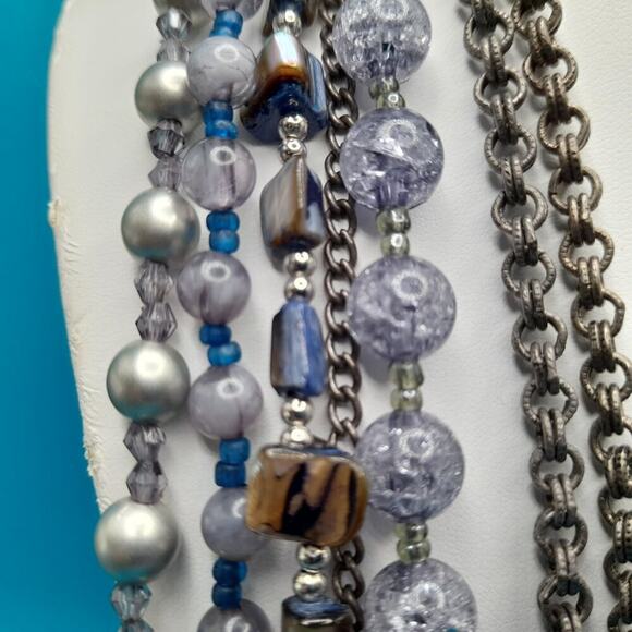 Chico’s Layered Beaded Necklace Silver Tone Glass Pearl Shell 7 Strands 30” - Picture 5 of 15